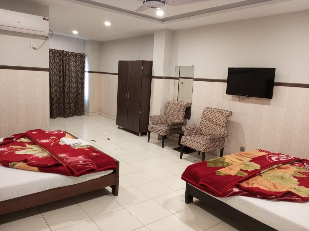 Hotel Eden Rock ราวัลปินดี ภายนอก รูปภาพ